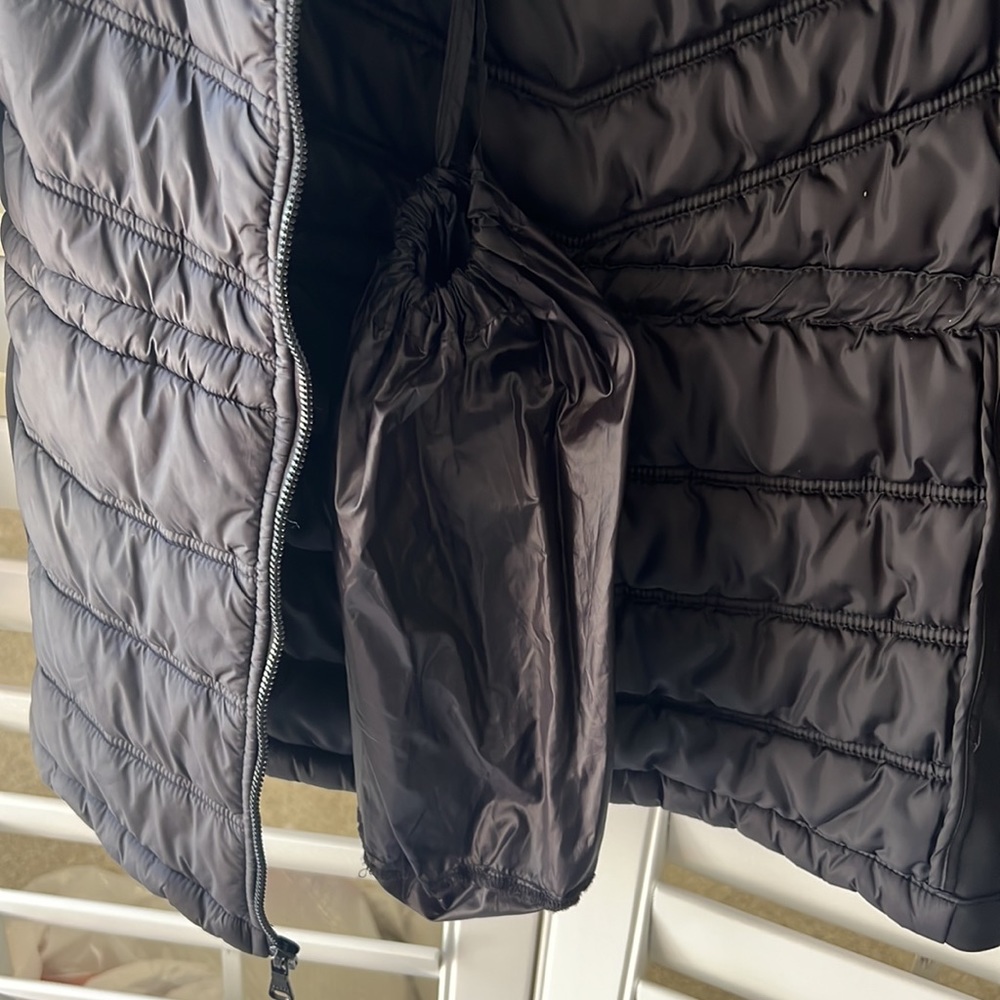 Puffer Jacket - Picture 3 of 3